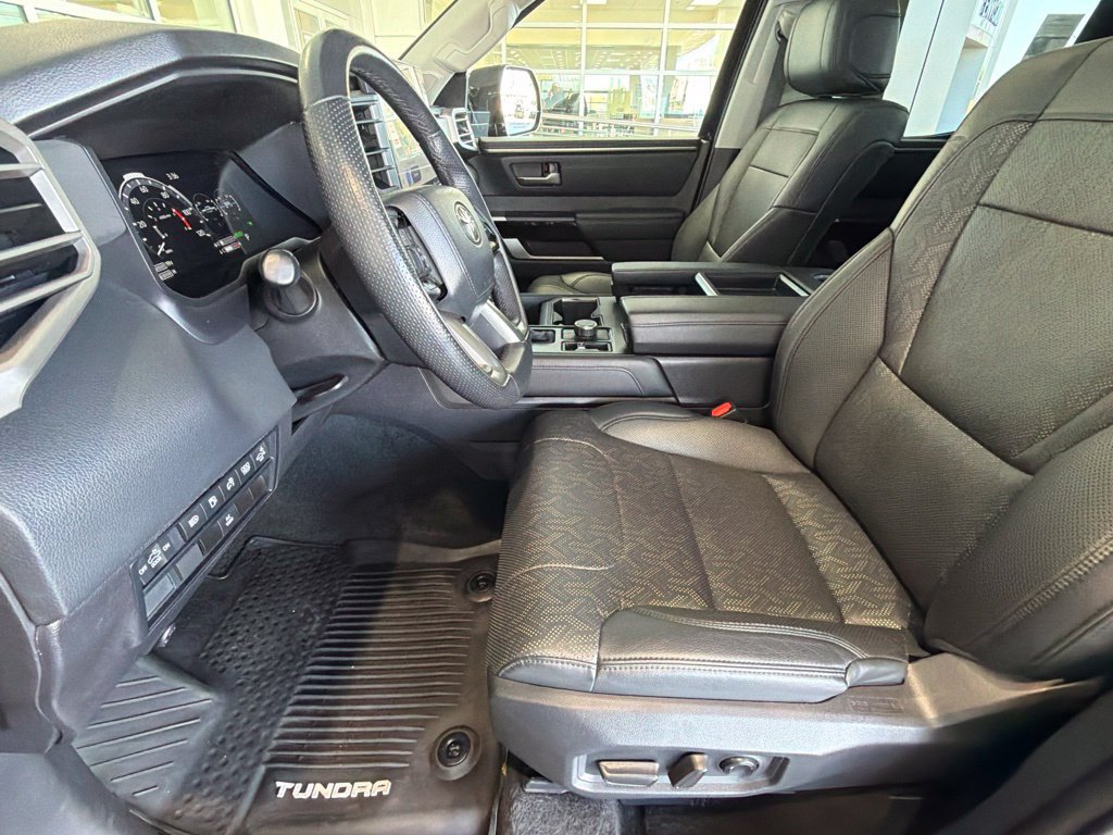 Used 2024 Toyota Tundra Limited AWD/4WD image 20