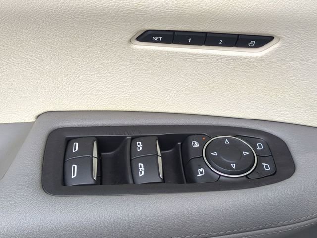 Used 2021 Cadillac XT6 Premium Luxury AWD/4WD image 14