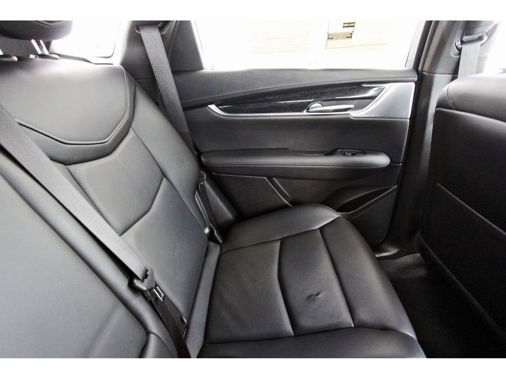 Used 2023 Cadillac XT5 Premium Luxury image 11
