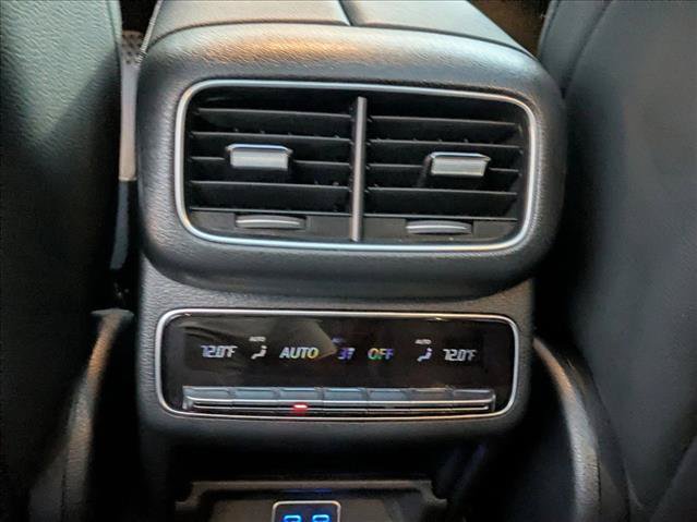 Used 2024 Mercedes-Benz GLS 450 4MATIC image 17