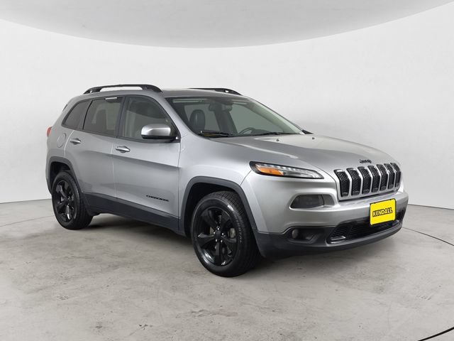 Used 2017 Jeep Cherokee High Altitude AWD/4WD image 3