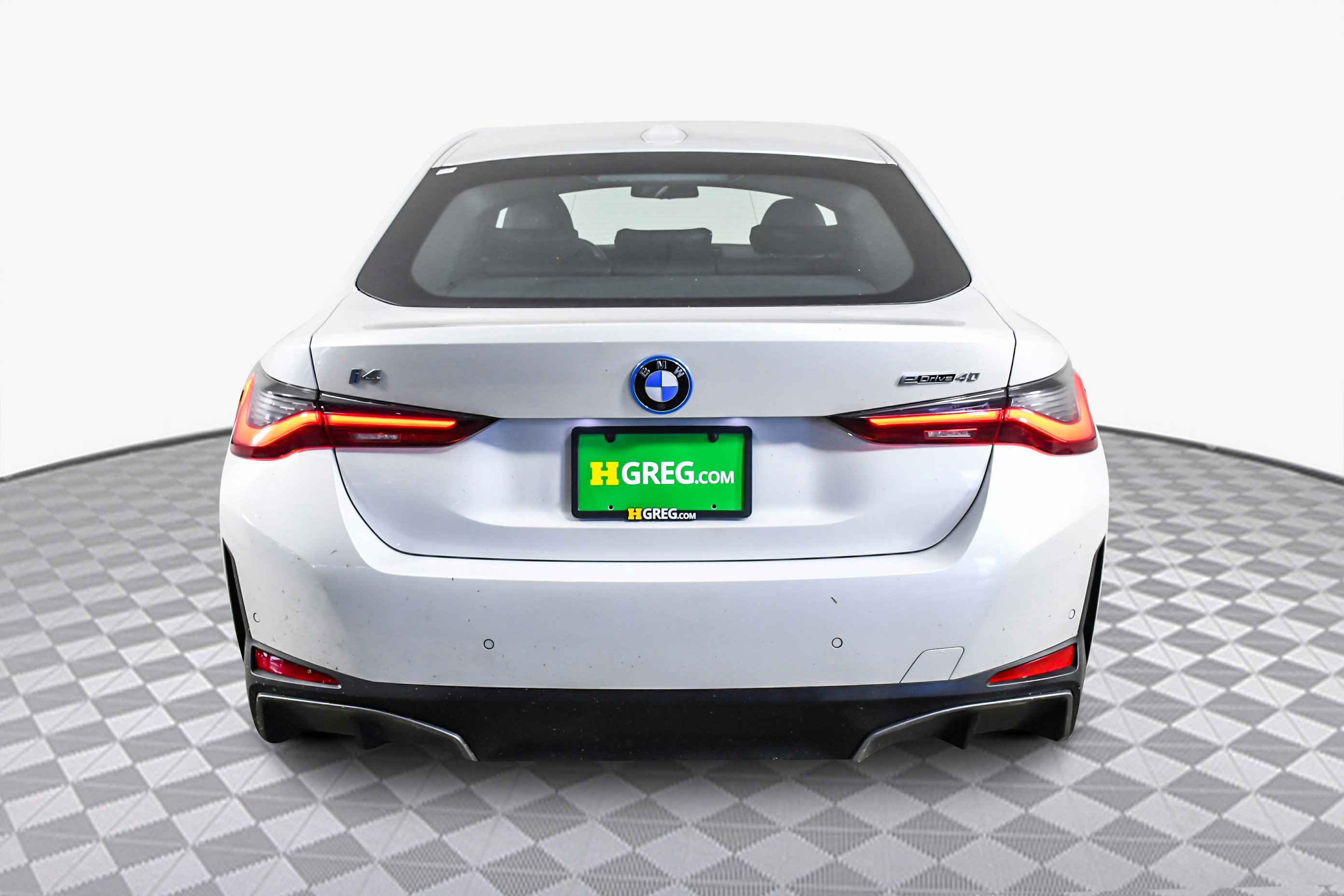 Used 2025 BMW i4 eDrive40 image 7