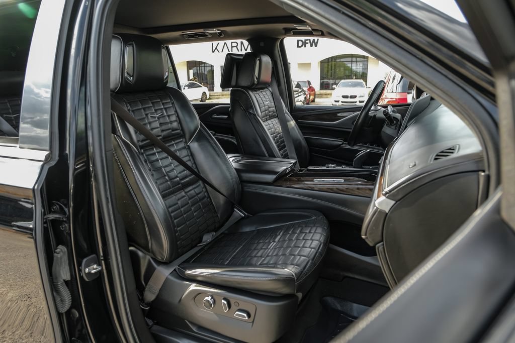 Used 2021 Cadillac Escalade ESV Premium Luxury Platinum AWD/4WD image 41