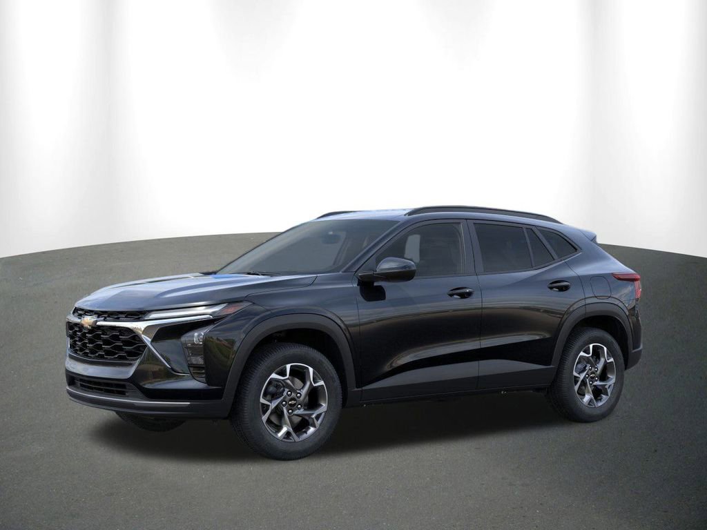 New 2026 Chevrolet Trax LT w/ Driver Confidence Package FWD image 2