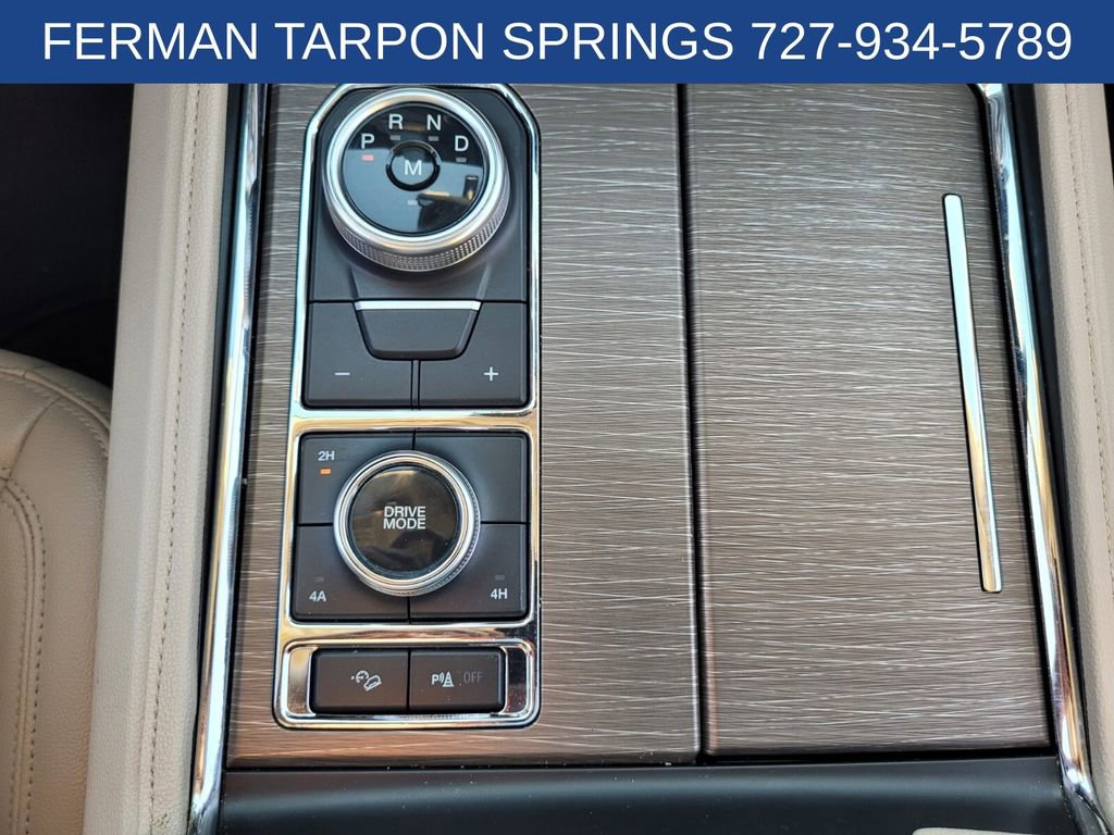 Used 2022 Ford Expedition Max Limited image 30