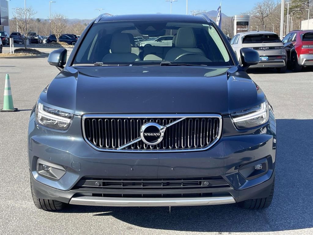 Used 2021 Volvo XC40 T5 Momentum w/ Premium Package image 23