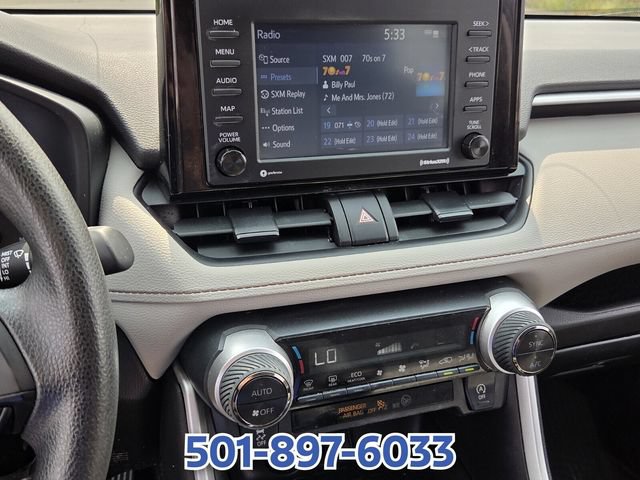 Used 2022 Toyota RAV4 XLE AWD/4WD image 17