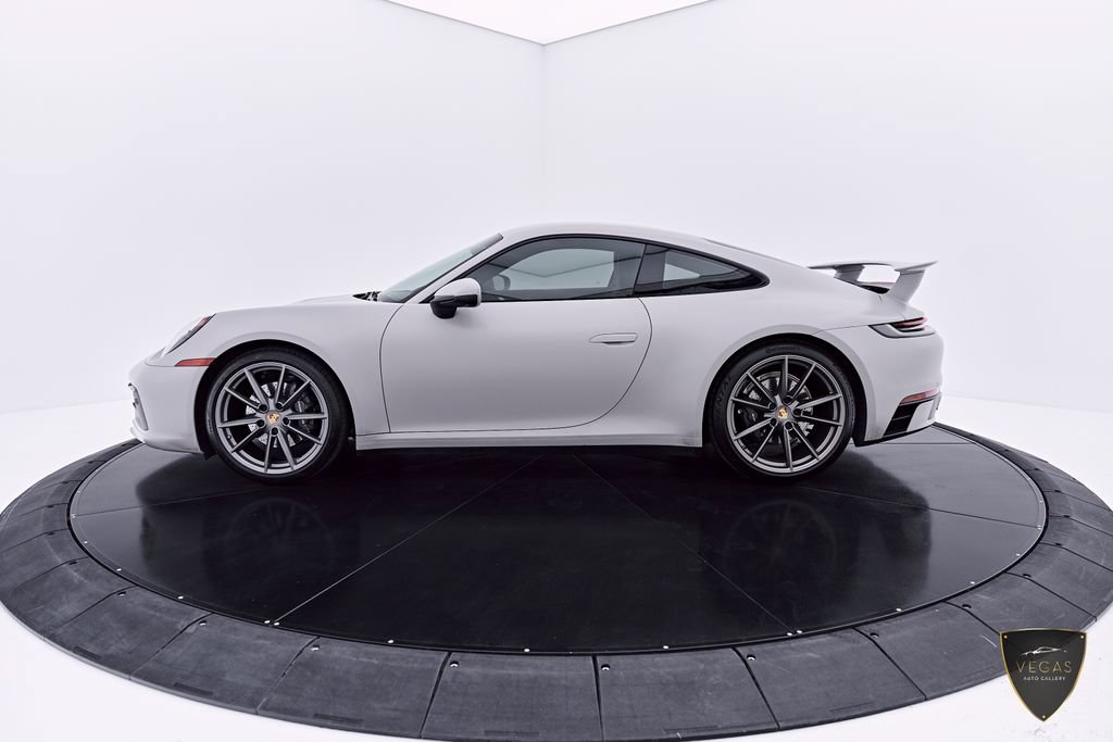 Used 2023 Porsche 911 Carrera RWD image 11