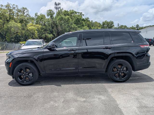 Used 2023 Jeep Grand Cherokee L Laredo RWD image 7