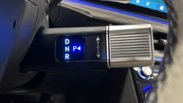 Used 2024 Hyundai Santa Fe Calligraphy AWD/4WD image 19
