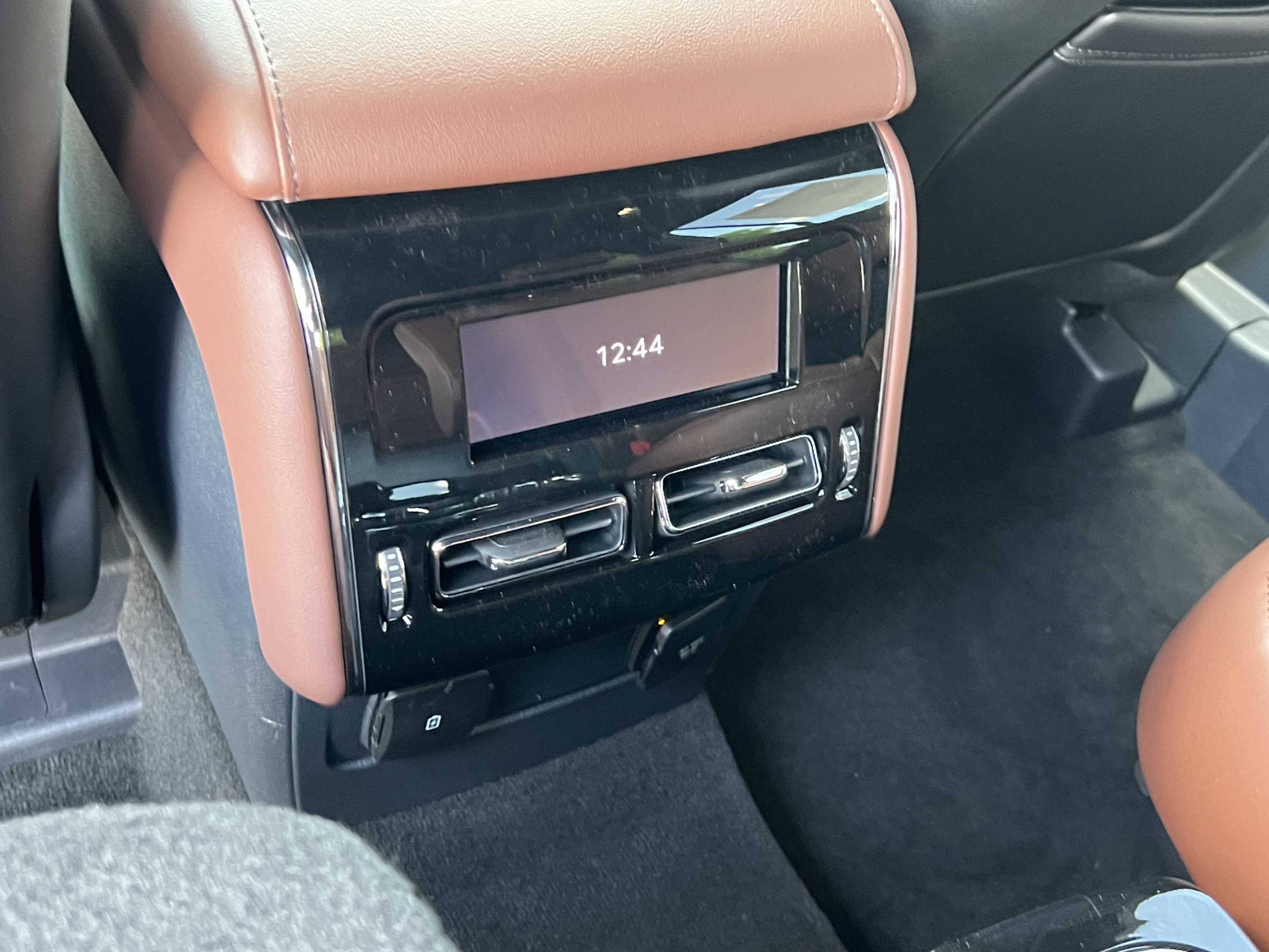 New 2026 Lincoln Aviator Reserve w/ Luxury Package RWD image 25