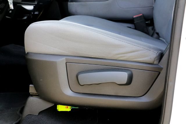 Used 2019 RAM 1500 Express RWD image 12