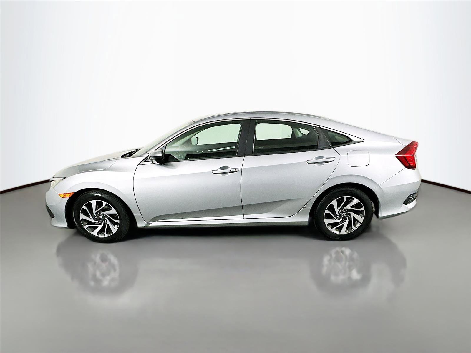 Used 2016 Honda Civic EX image 8