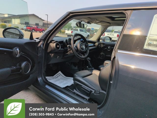 Used 2015 MINI Cooper S FWD image 9