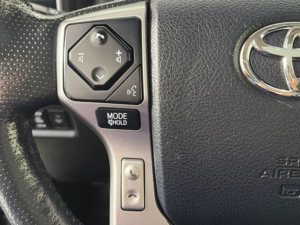Used 2024 Toyota 4Runner SR5 Premium w/ Moonroof Package RWD image 17