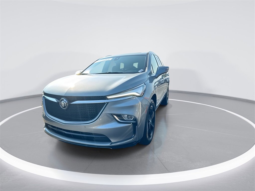 Used 2023 Buick Enclave Essence w/ Experience Buick Package image 4