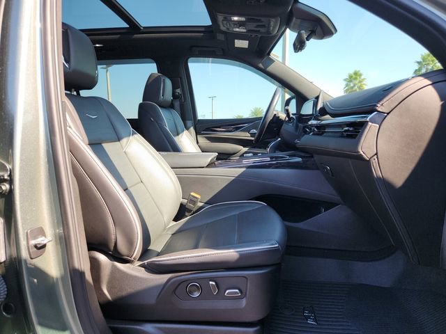 Used 2023 Cadillac Escalade ESV Sport w/ Touring Package image 25