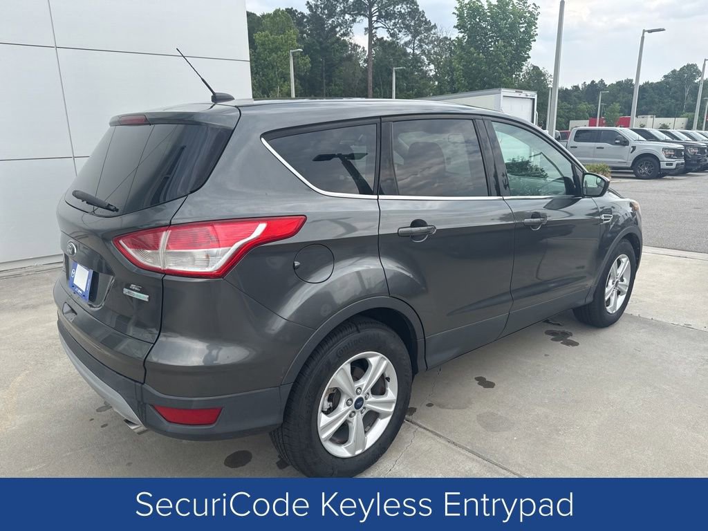 Used 2016 Ford Escape SE FWD image 7