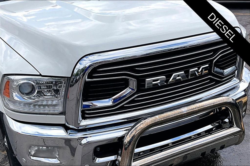 Used 2017 RAM 2500 Limited AWD/4WD image 31