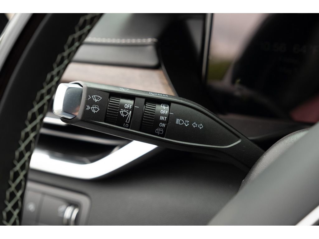New 2026 GMC Acadia Denali Ultimate FWD image 21