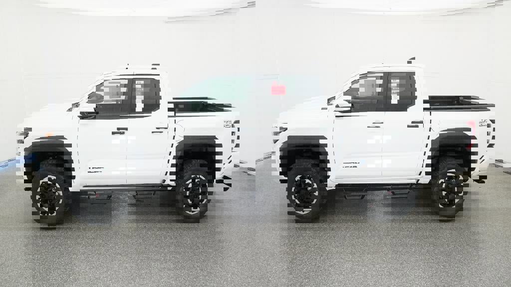 New 2026 Toyota Tacoma TRD Off-Road image 3