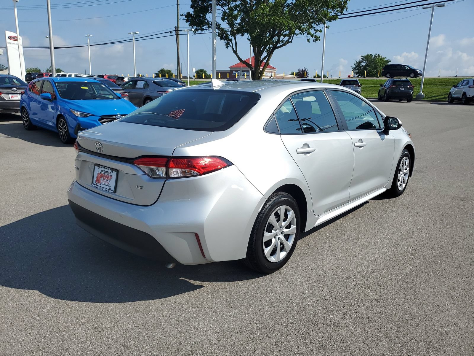 Certified 2024 Toyota Corolla LE FWD image 4