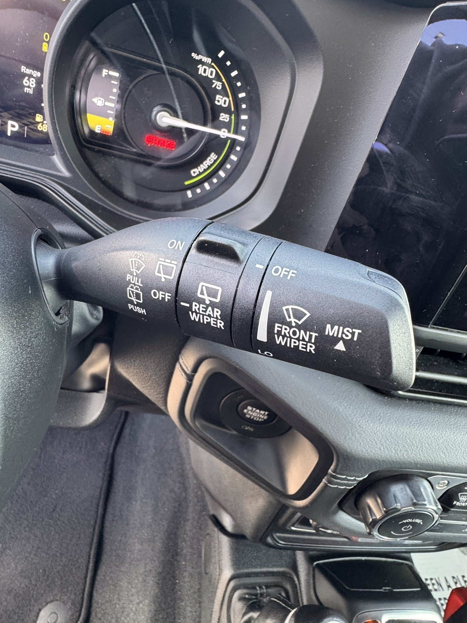 Used 2024 Jeep Wrangler Unlimited Sahara AWD/4WD image 18