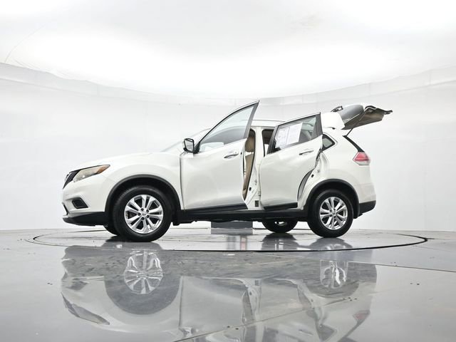 Used 2015 Nissan Rogue SV AWD/4WD image 54