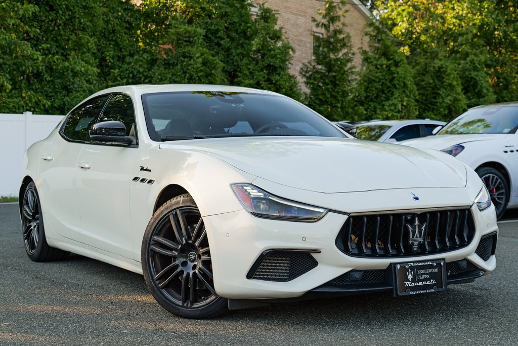 Used 2022 Maserati Ghibli Modena Q4