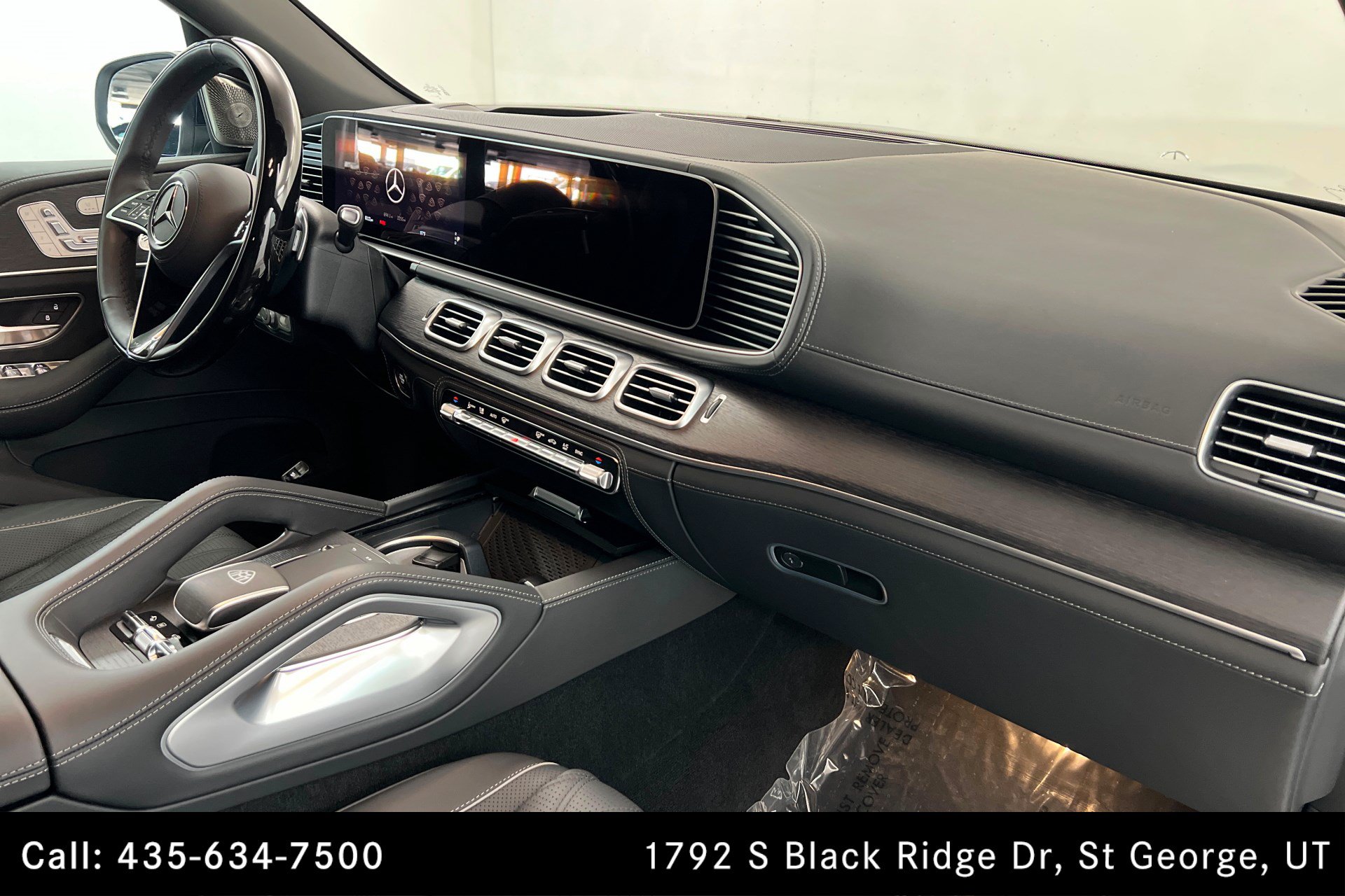 Certified 2026 Mercedes-Benz Maybach GLS 600 4MATIC image 24