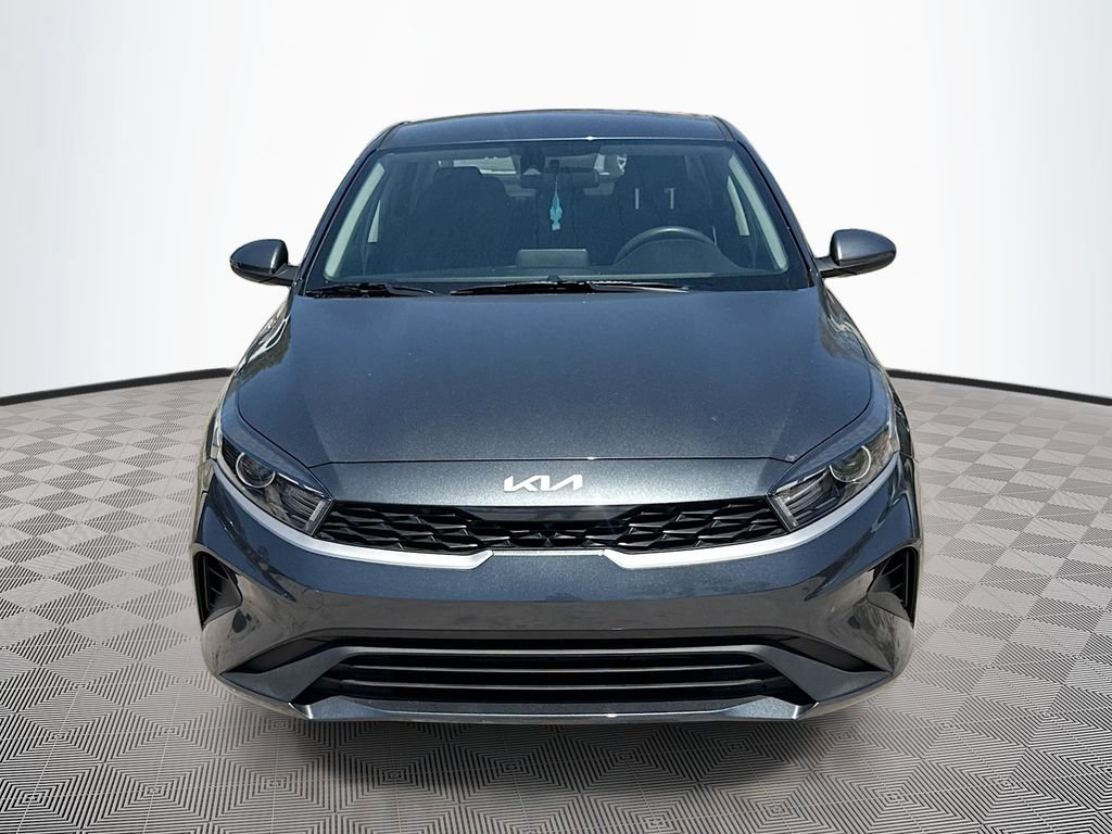 Used 2024 Kia Forte LX FWD image 2