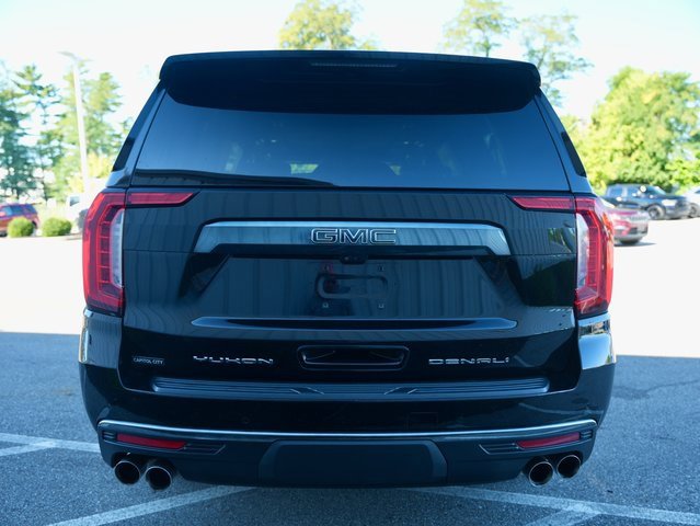 Used 2023 GMC Yukon XL Denali Ultimate image 5