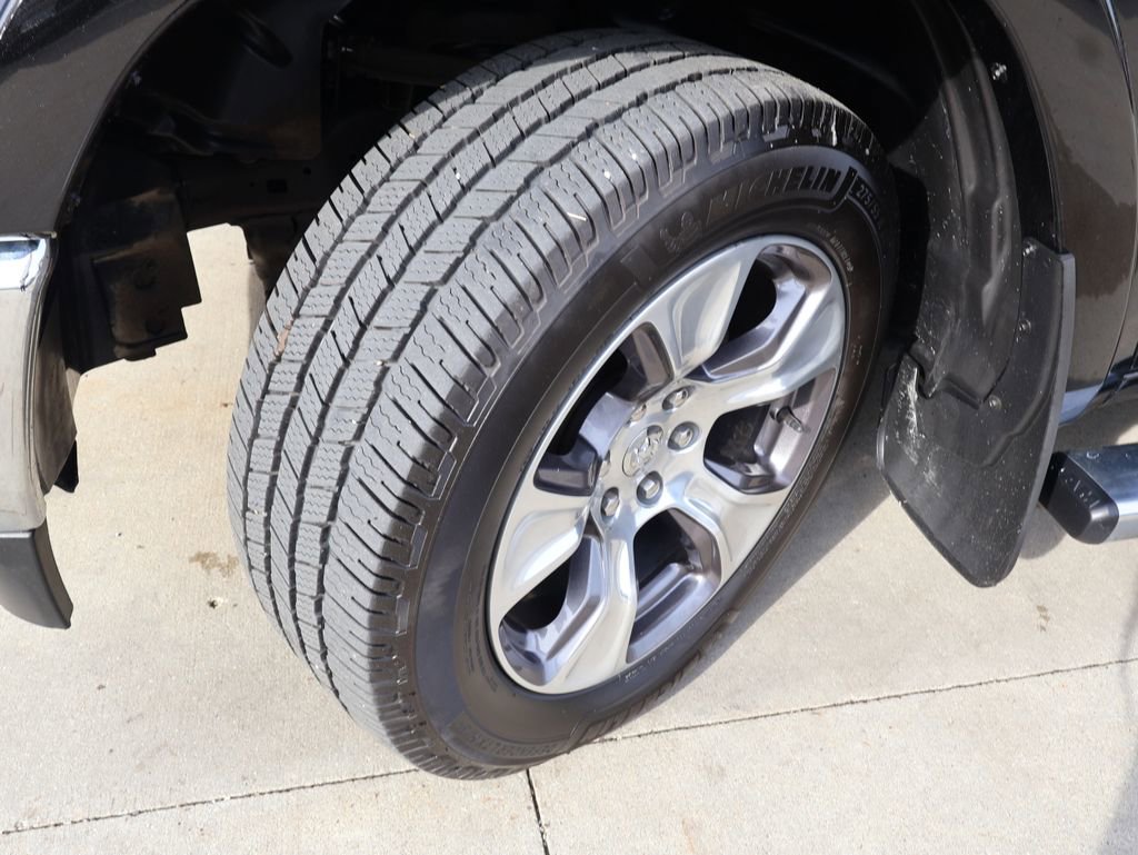 Used 2021 RAM 1500 Laramie AWD/4WD image 43