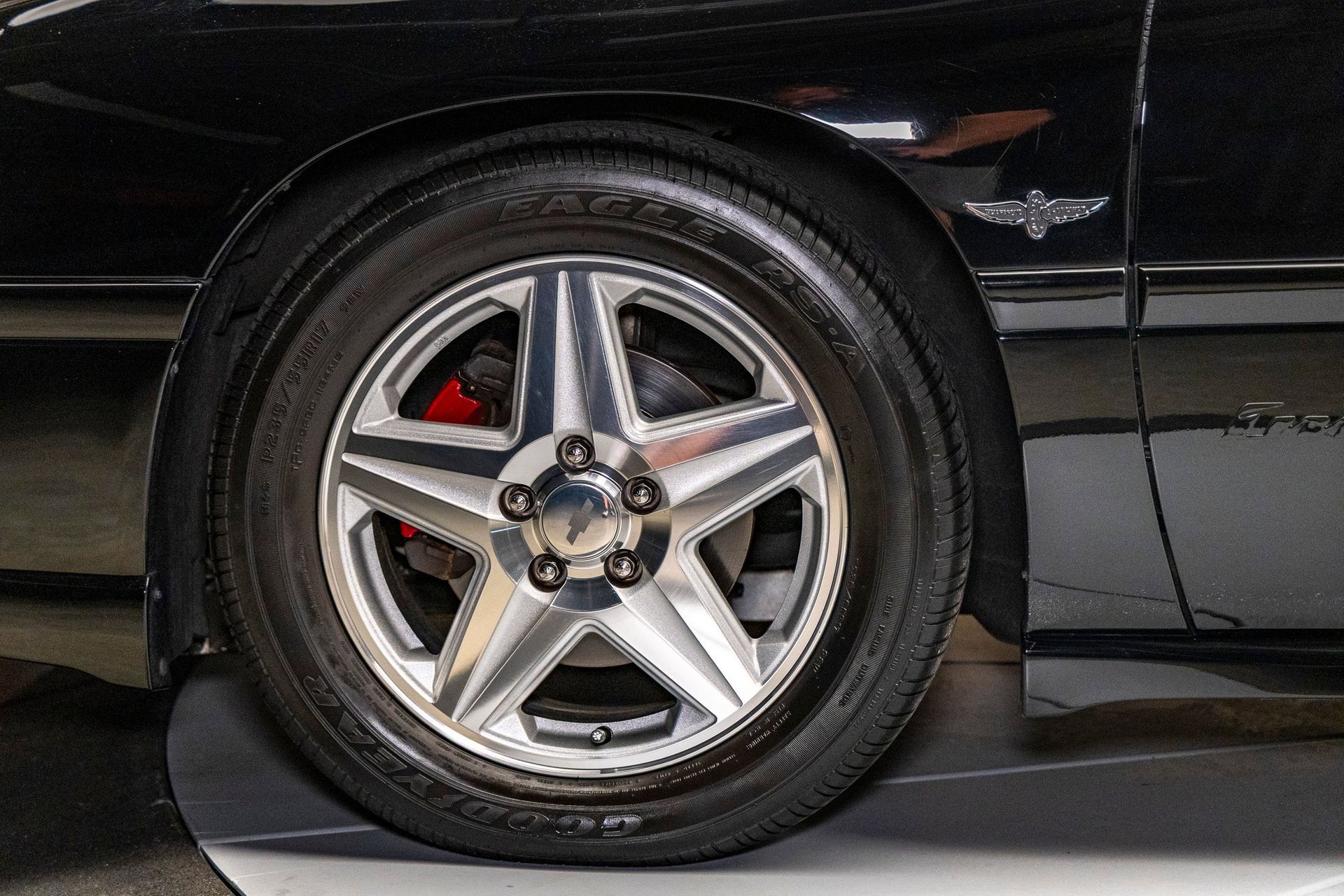 Used 2004 Chevrolet Impala SS image 13