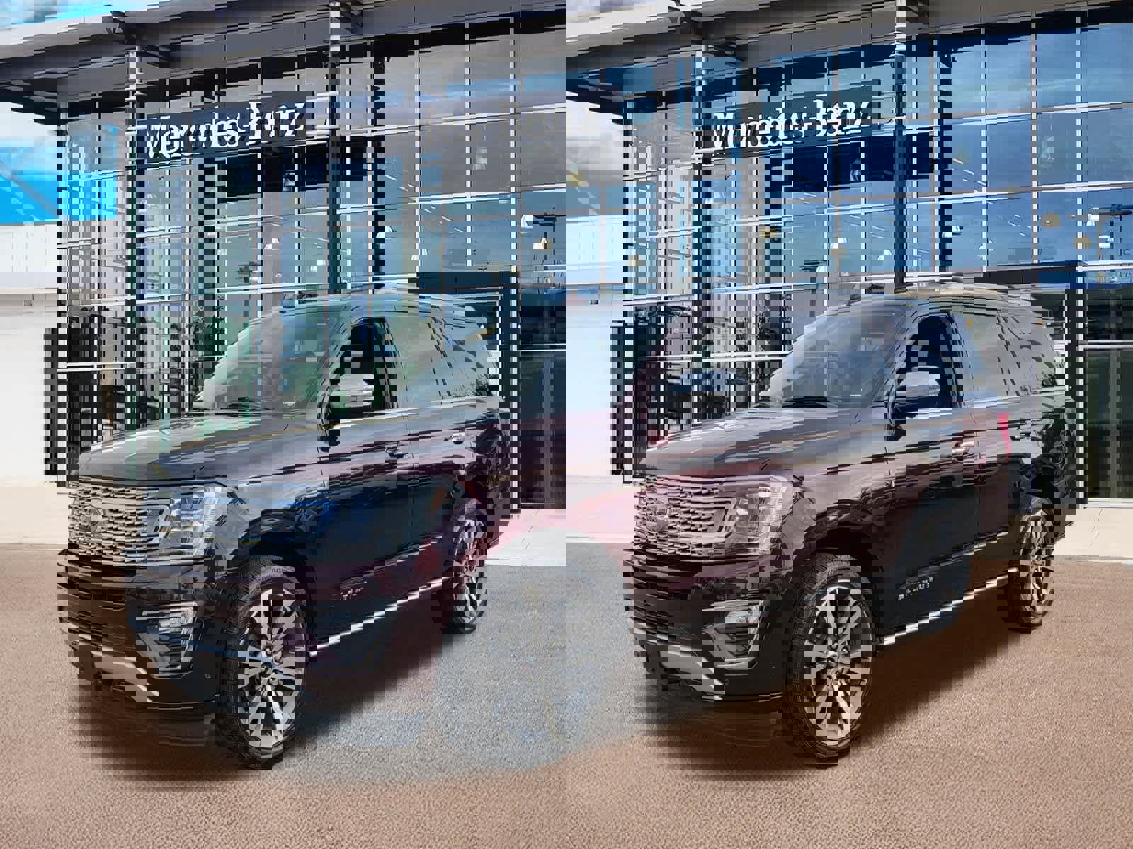 Used 2020 Ford Expedition Platinum image 1