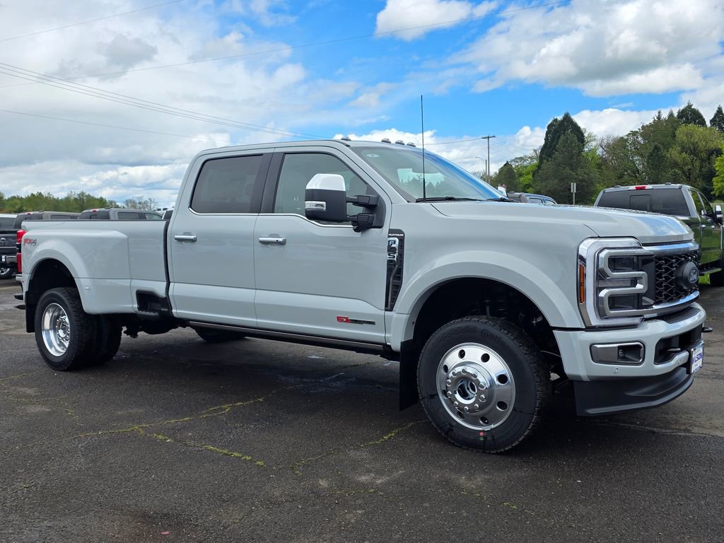 New 2026 Ford F450 Platinum w/ Platinum Plus Package AWD/4WD image 32