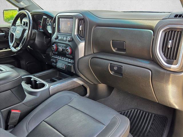 Used 2022 Chevrolet Silverado 1500 LTZ w/ Z71 Off-Road Package AWD/4WD image 19