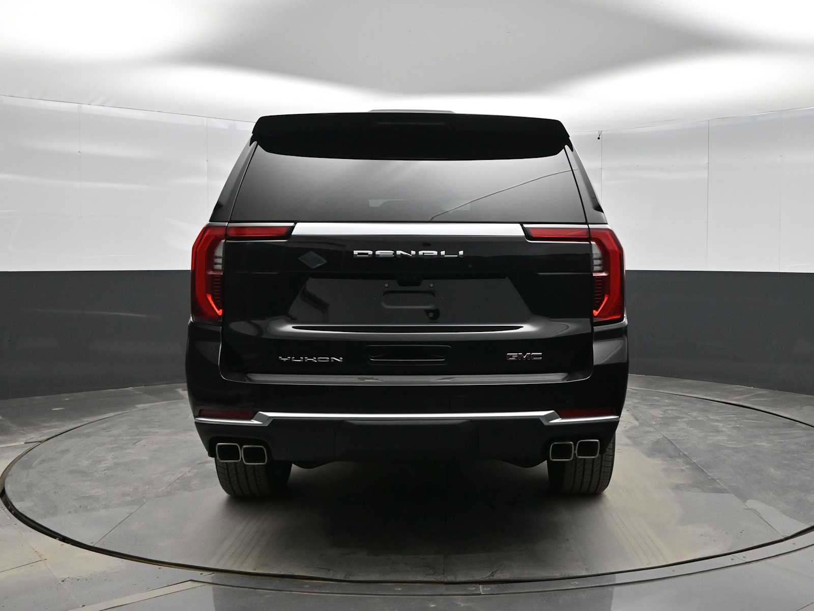 New 2026 GMC Yukon XL Denali w/ Denali Reserve Package image 6