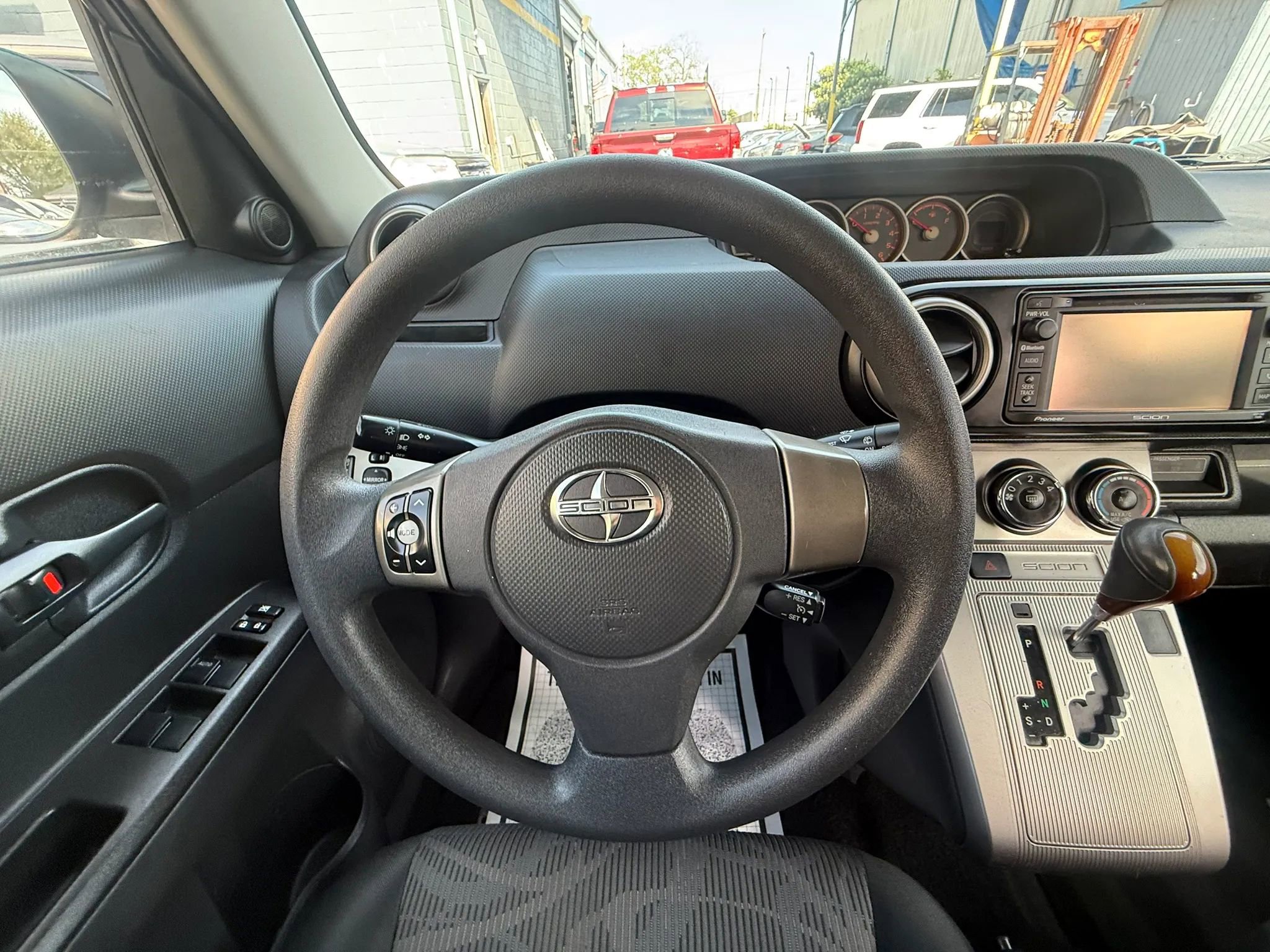 Used 2015 Scion xB Hatchback 4D image 11