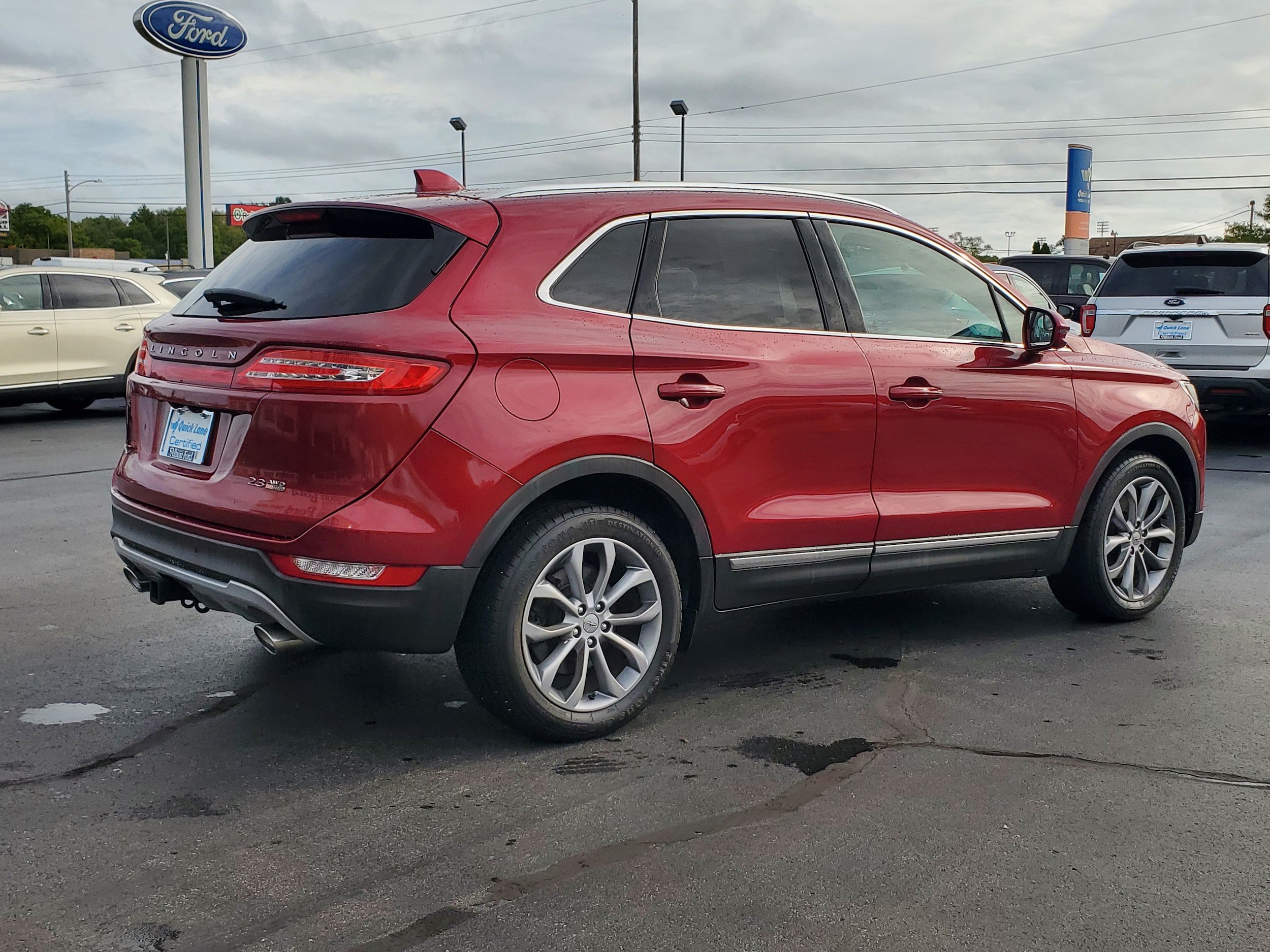 Used 2016 Lincoln MKC Select AWD/4WD image 4