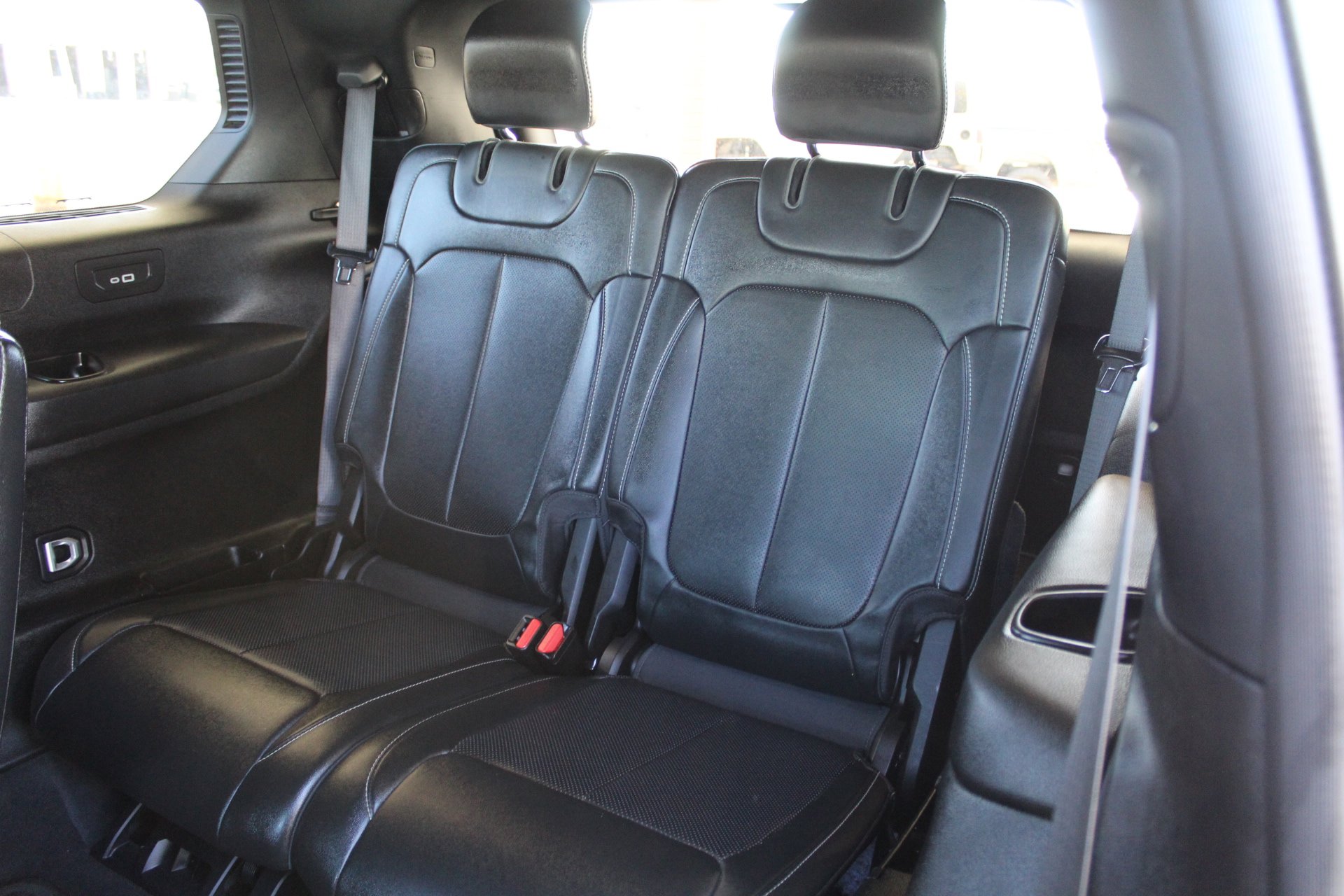 Used 2024 Jeep Grand Cherokee L Limited w/ Luxury Tech Group II image 27