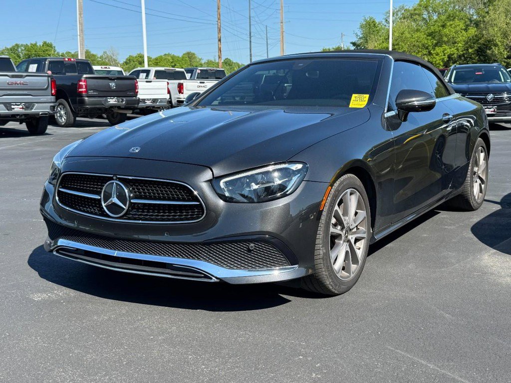 Used 2021 Mercedes-Benz E 450 Cabriolet image 2