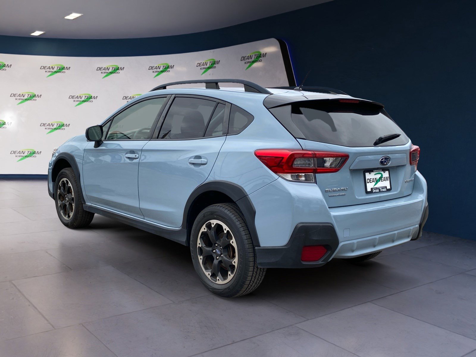 Used 2021 Subaru Crosstrek 2.0i image 4