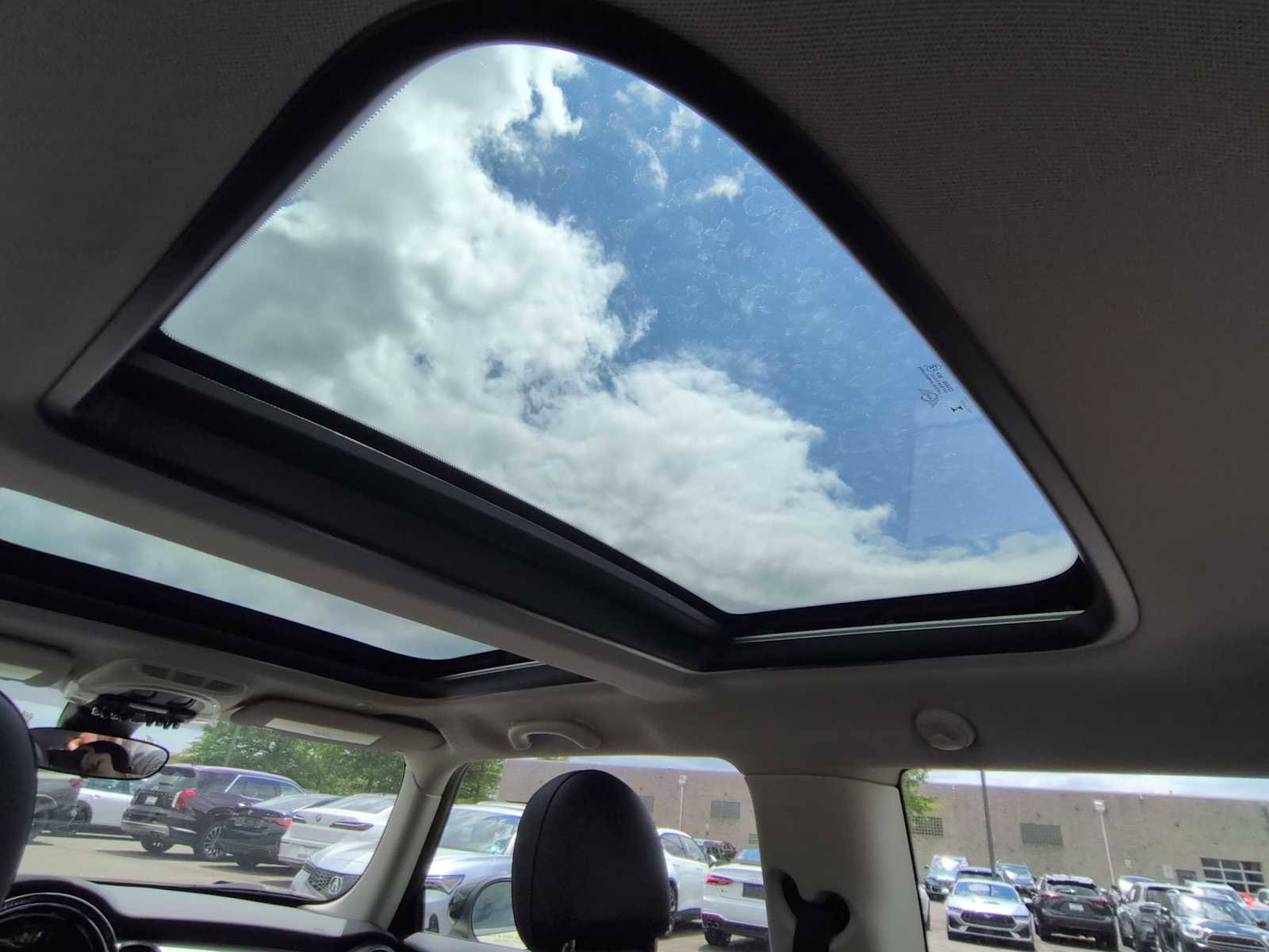 Used 2022 MINI Cooper 2-Door Hardtop FWD image 23