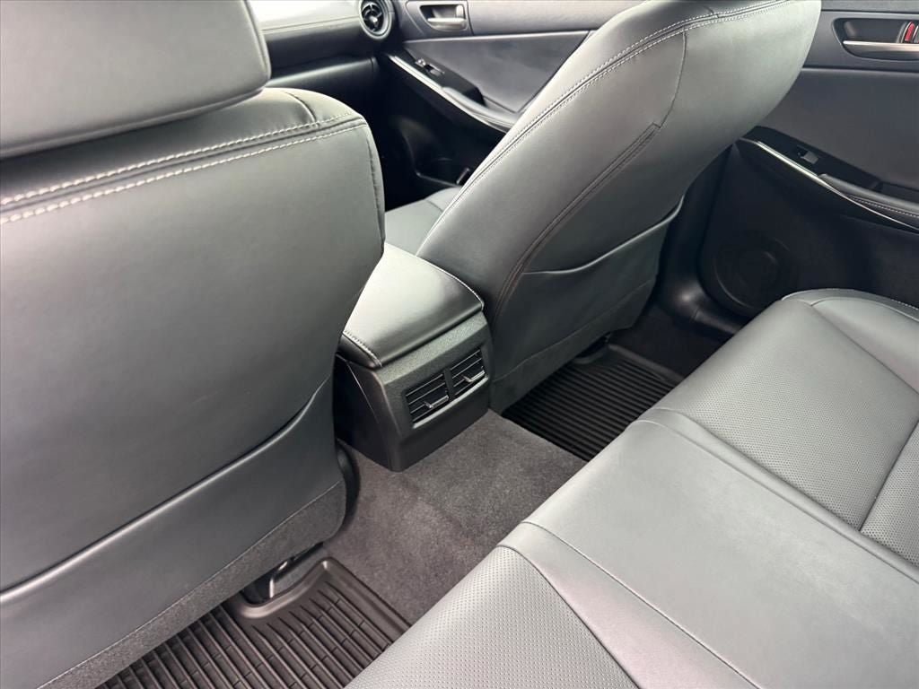Used 2025 Lexus IS 350 F Sport RWD image 16