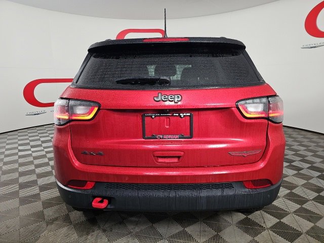 Certified 2025 Jeep Compass Trailhawk w/ Trailhawk Elite Group image 6