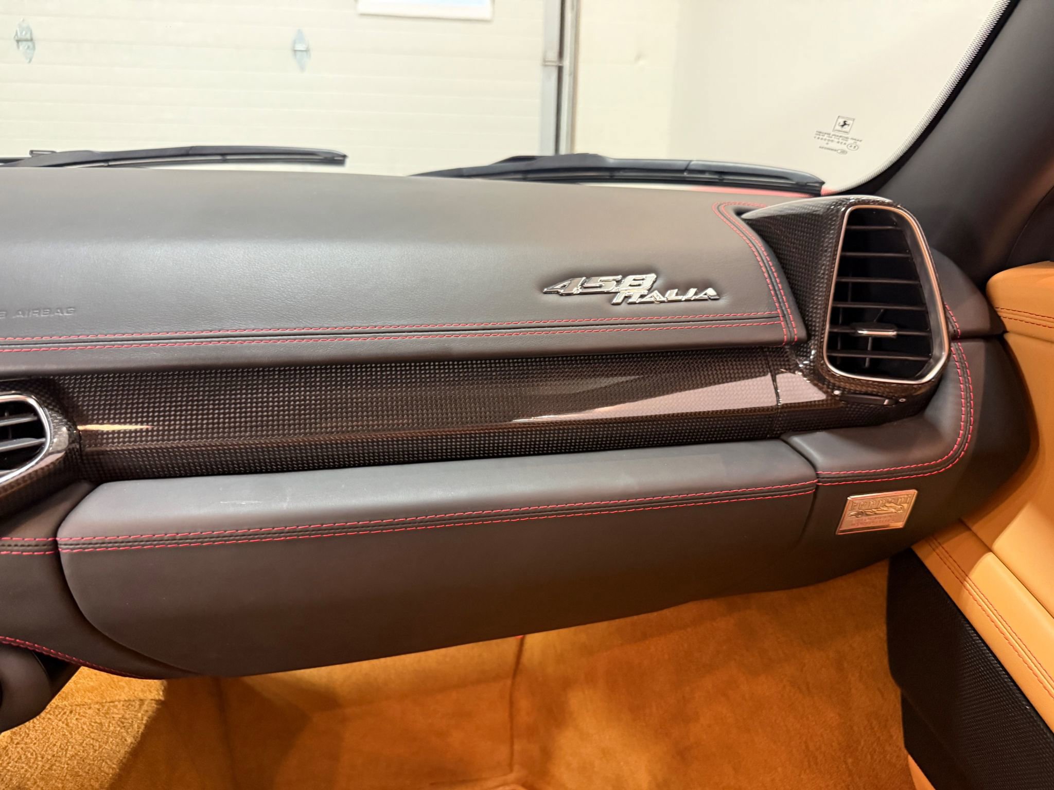 Used 2011 Ferrari 458 Italia Coupe image 97