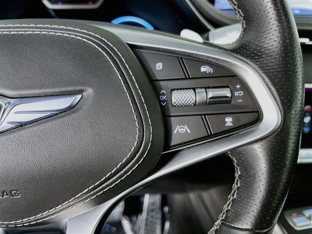Used 2024 Genesis GV70 2.5T w/ Sport Prestige Package AWD/4WD image 16