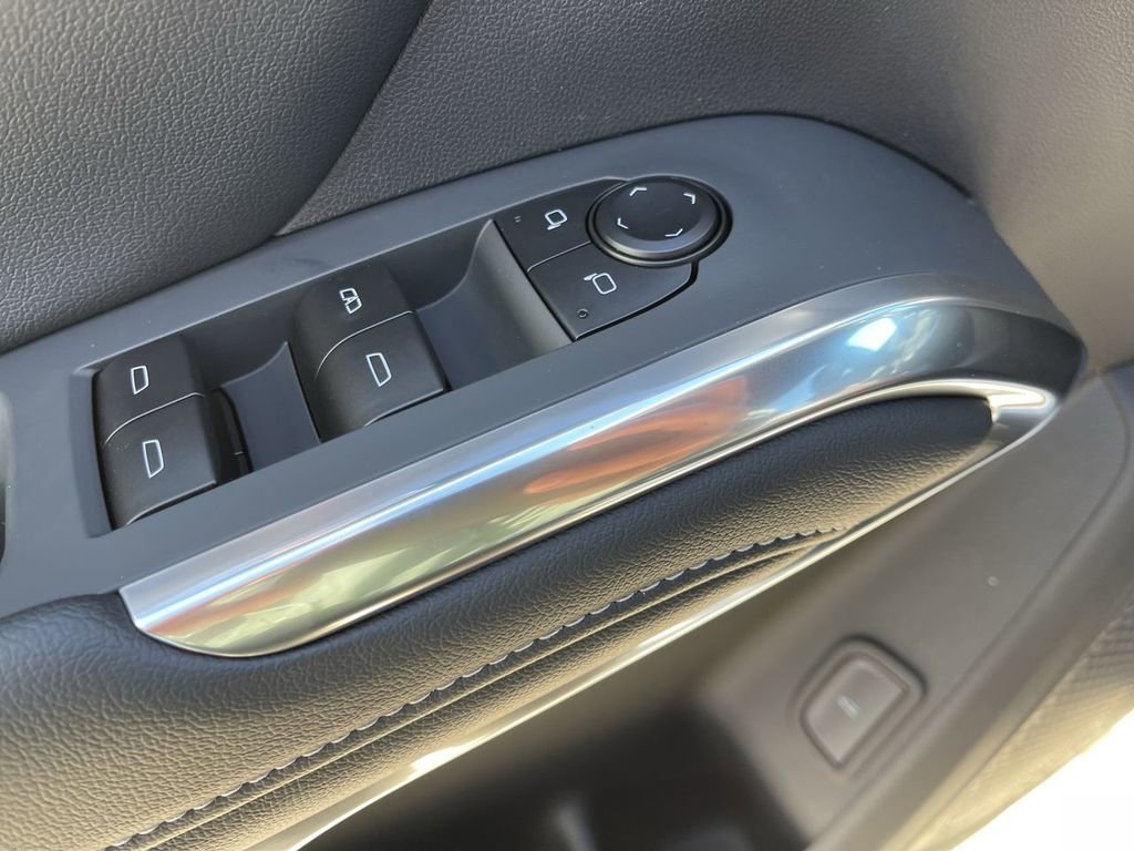 New 2026 Chevrolet Traverse LT w/ Driver Confidence Package image 13