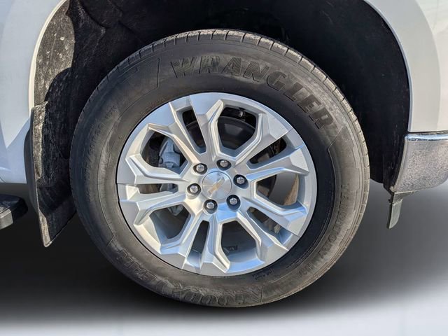 Used 2024 Chevrolet Silverado 1500 LTZ AWD/4WD image 10